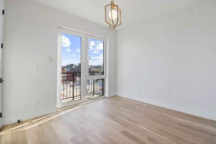 2 Bedroom Apartment for Rent in Prime Williamsburg with Outdoor Space