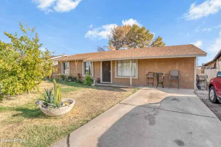 Rent Gorgeous Glendale Home with 4 Bedrooms Near Attractions