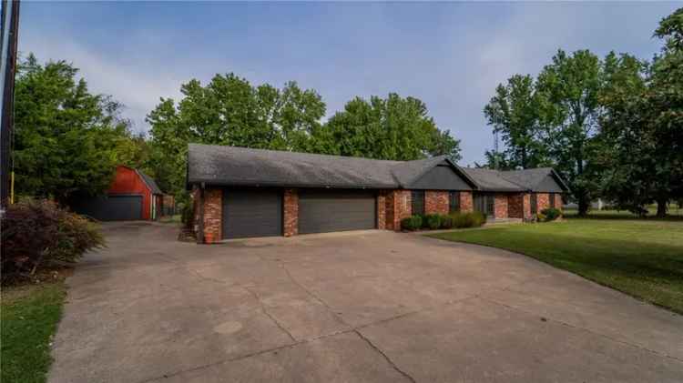 House For Sale in 263, Fiori Street, Springdale, Arkansas