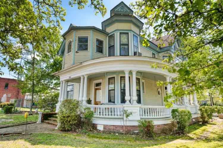 House For Sale in 906, Malvern Avenue, Hot Springs, Arkansas