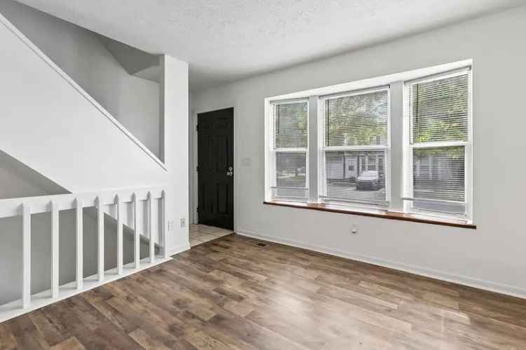 Rent Condo in Polaris Area with 2 Bedrooms and Modern Amenities