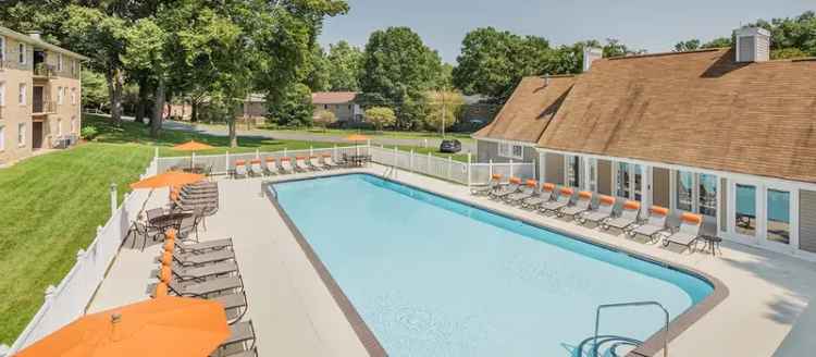 Rent Apartments with Pools and Fitness Centers in Fredericksburg VA