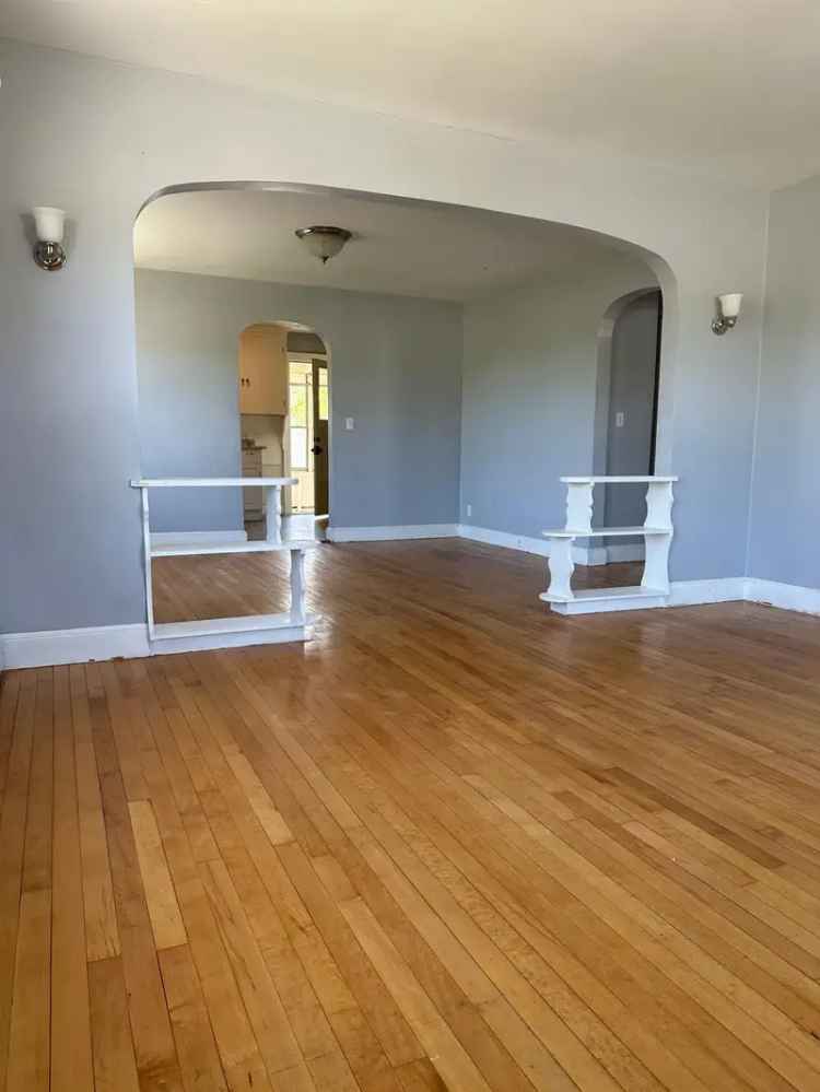 Rent Apartment Unit in Midtown Biddeford with Backyard and Parking