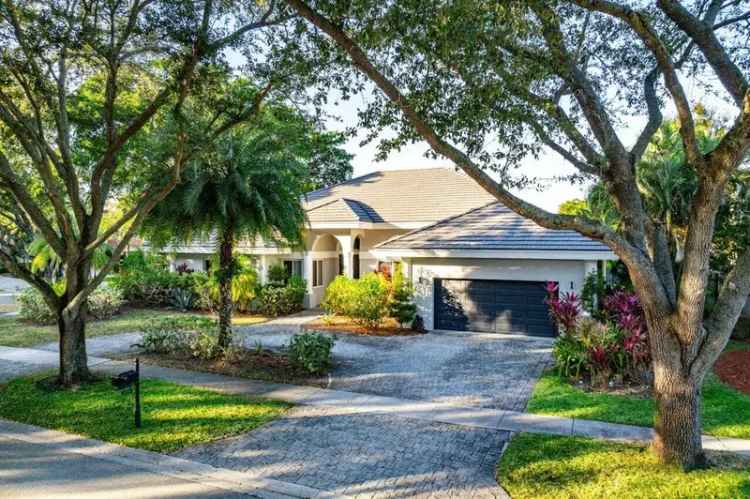 House For Sale in 3299, Saint Annes Drive, Boca Raton, Florida