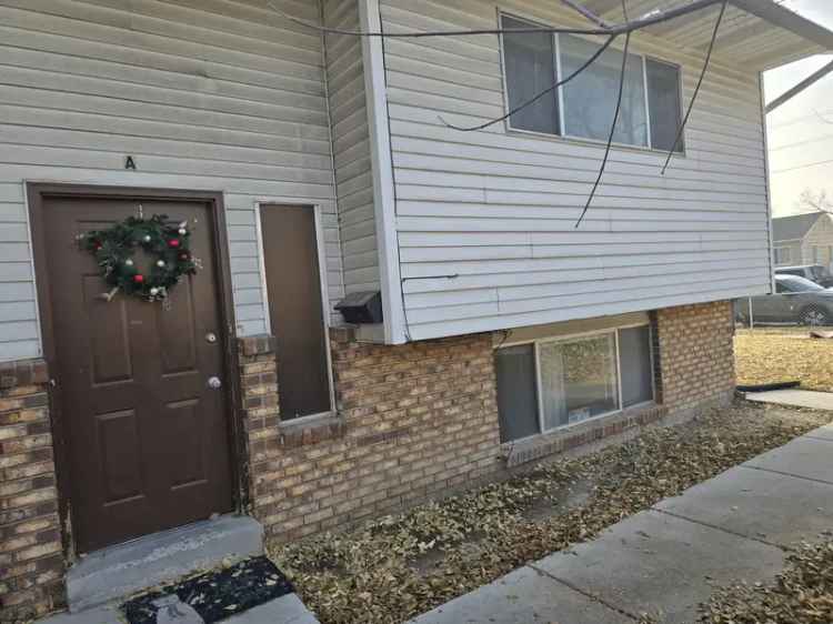 Townhouse for Rent Cozy 2 Bedroom Unit near State Fairgrounds