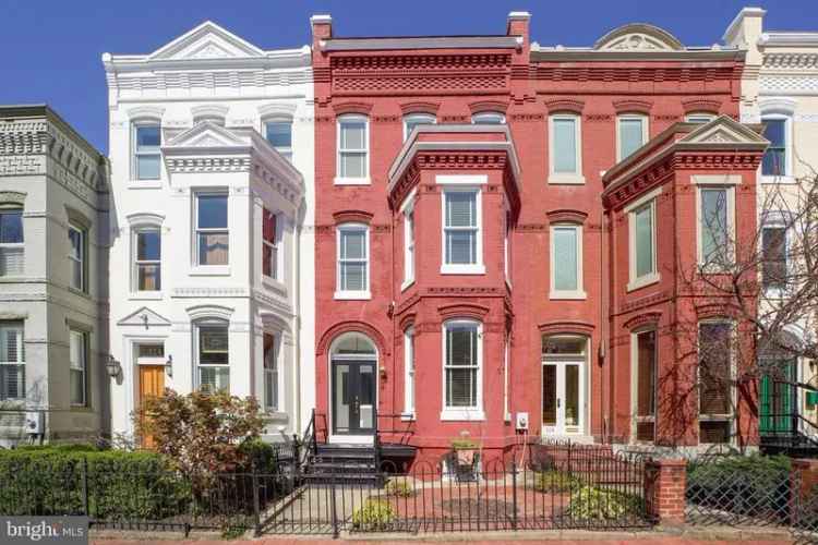 House For Sale in 326, E Street Northeast, Washington, District of Columbia