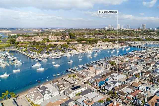 House For Sale in 316, Diamond Avenue, Newport Beach, California