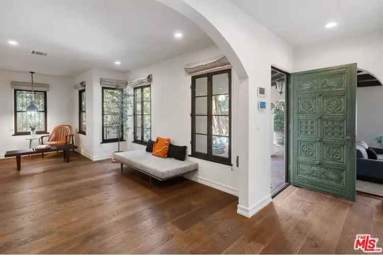 House For Sale in 171, North Vista Street, Los Angeles, California