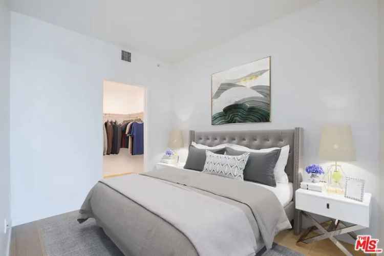 House For Sale in 400, Broadway, Santa Monica, California