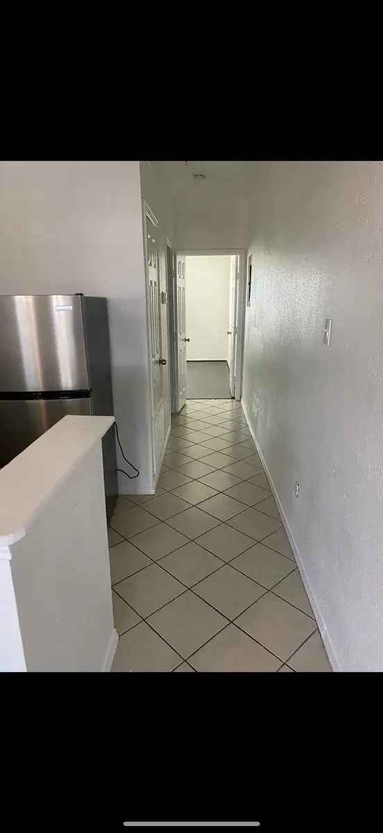 Rent Apartment Unit in Heart of Spring Branch with Modern Features