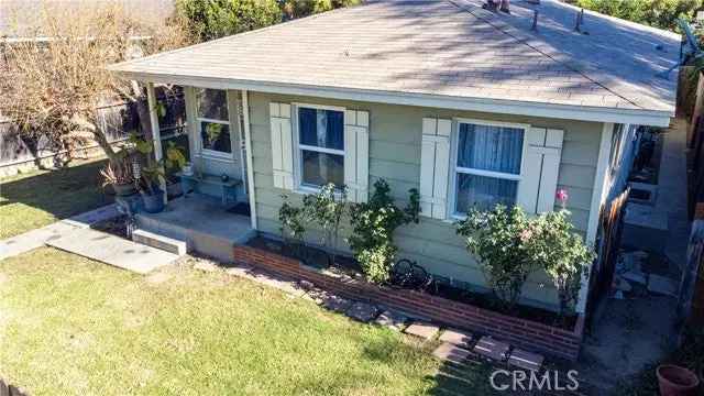 House For Sale in 5822, Kester Avenue, Los Angeles, California