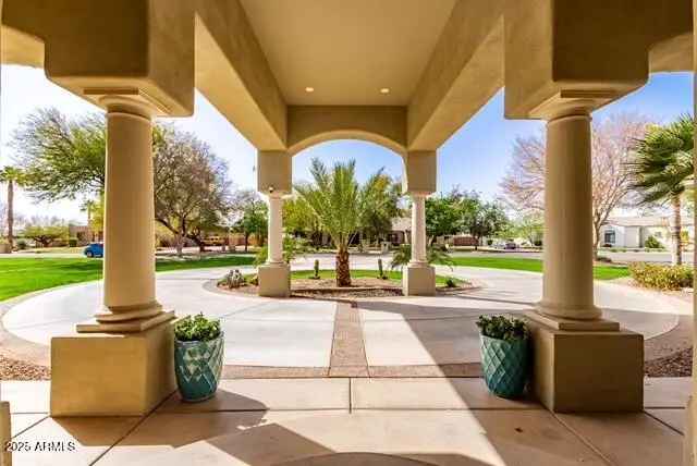 Luxury buy estate in Queen Creek with private pool and rooftop deck