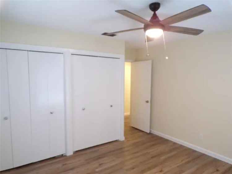 Rent Cozy 2 Bedroom Home in Great Neighborhood with Stainless Appliances