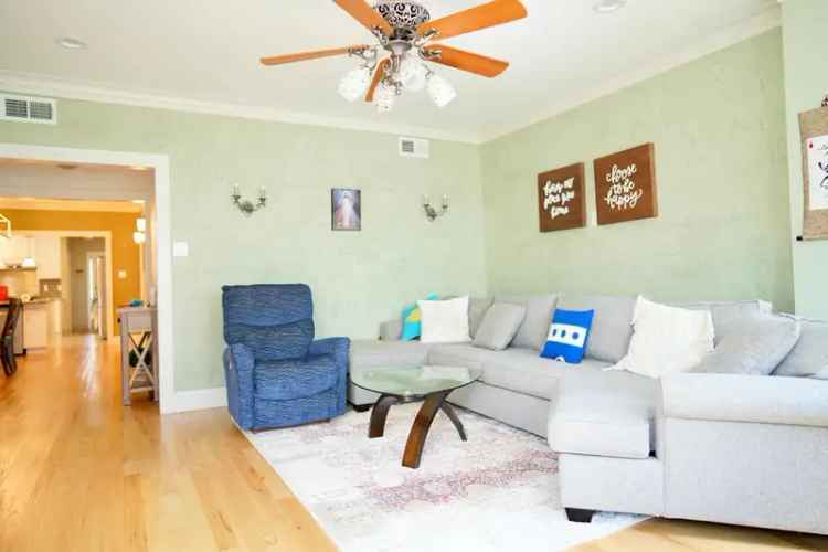 Furnished Apartment Unit for Rent in a Bright and Airy Space