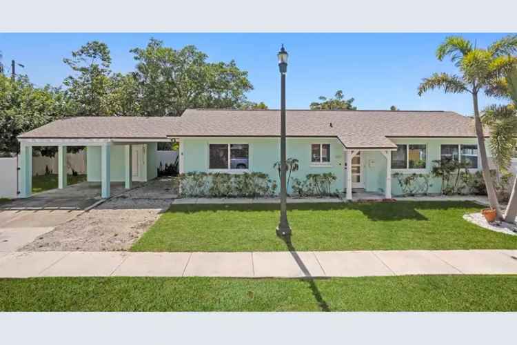 House For Sale in 601, Southeast 3rd Avenue, Delray Beach, Florida