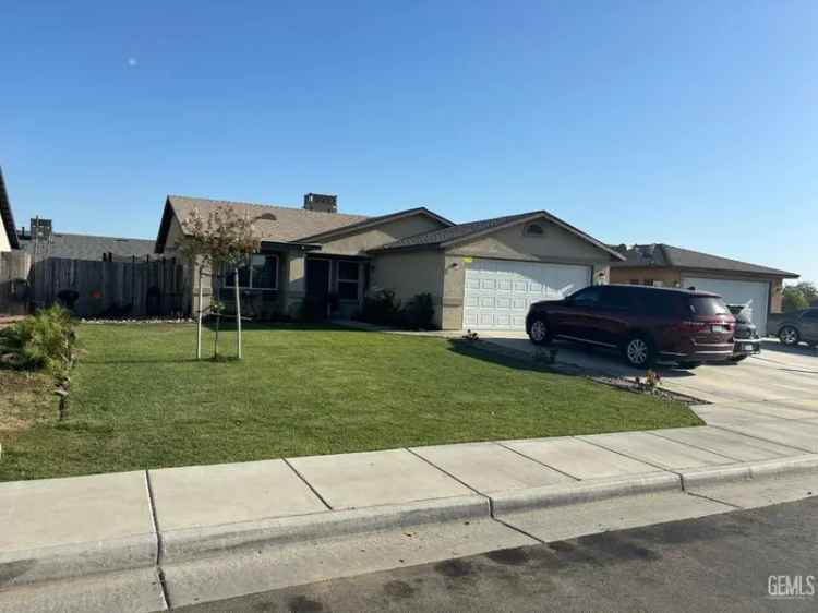 House For Sale in Bakersfield, California