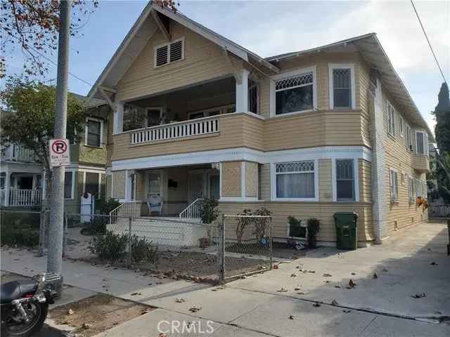 House For Sale in 1340, 23rd Street, Manhattan Beach, California