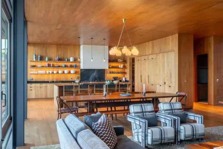 Rent Surf House in Santa Cruz with Chef's Kitchen and Outdoor Oasis