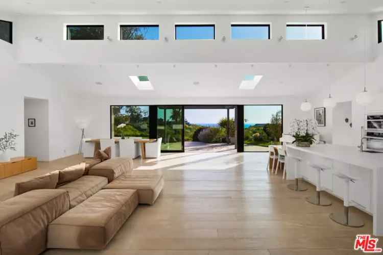 House For Sale in 6767, Wandermere Road, Malibu, California