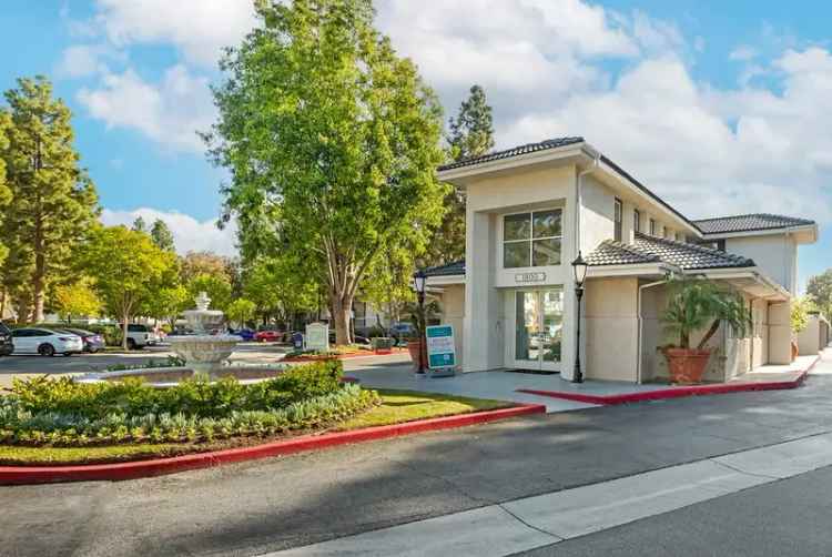 Rent Hillcrest Park Apartments in Newbury Park with Modern Amenities