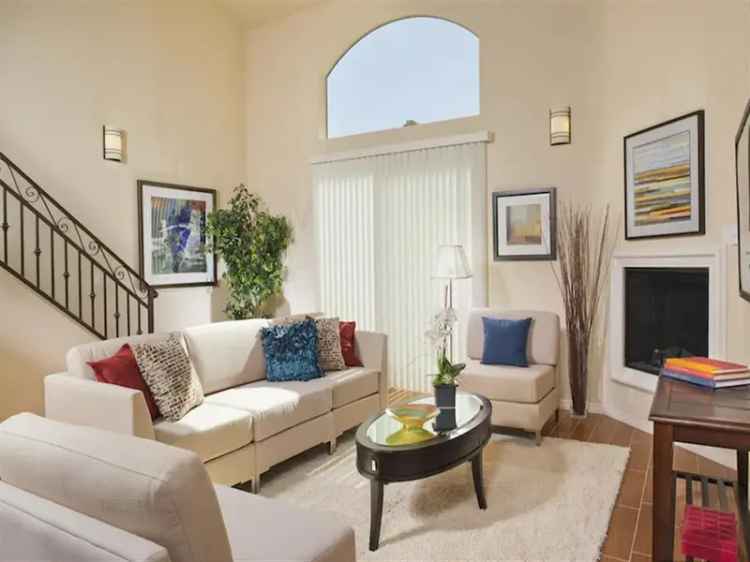 Rent Apartments in West Valley with Upscale Features and Amenities