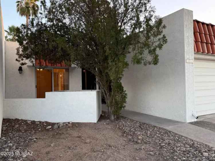 House For Sale in 6916, East Via Dorado, Tucson, Arizona