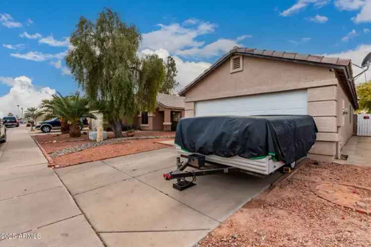 Buy 3 Bed 2 Bath House in Camelback Horizons with Spacious Backyard