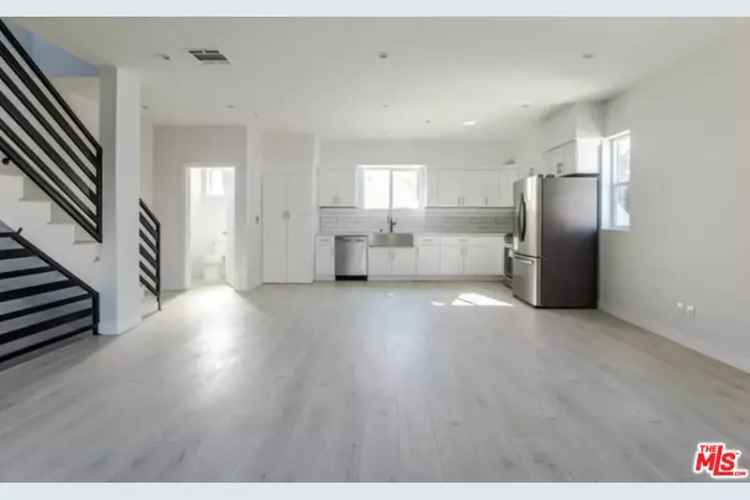 Buy Luxury Duplex Homes in Koreatown with Modern Features