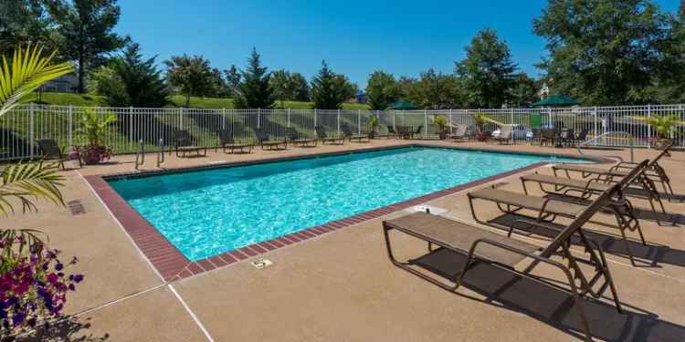 Rent Apartments in Stafford with Spacious Layouts and Community Amenities