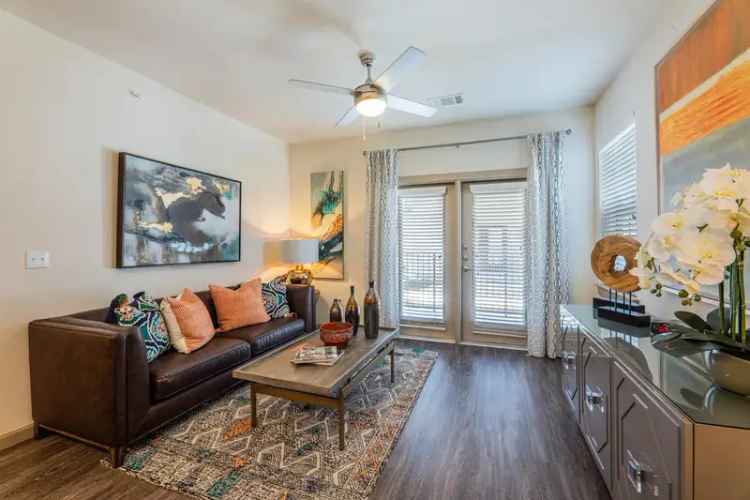 Rent Apartments in Leander with Modern Finishes and Nearby Schools