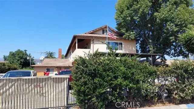 House For Sale in Azusa, California