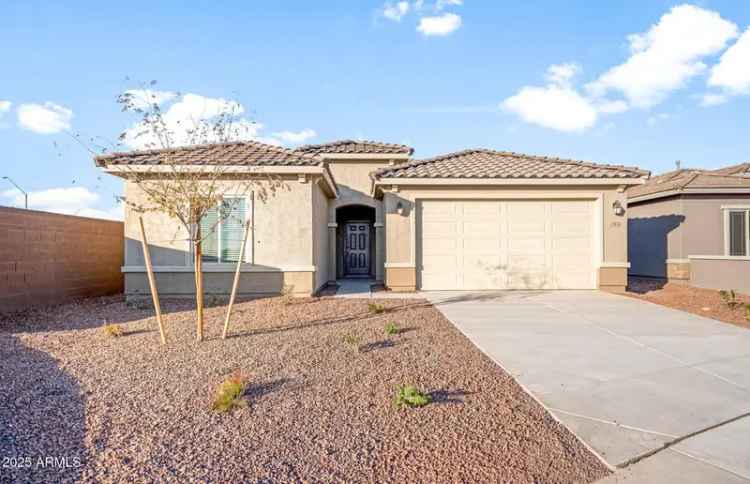 House For Sale in 17876, West Encinas Lane, Goodyear, Arizona