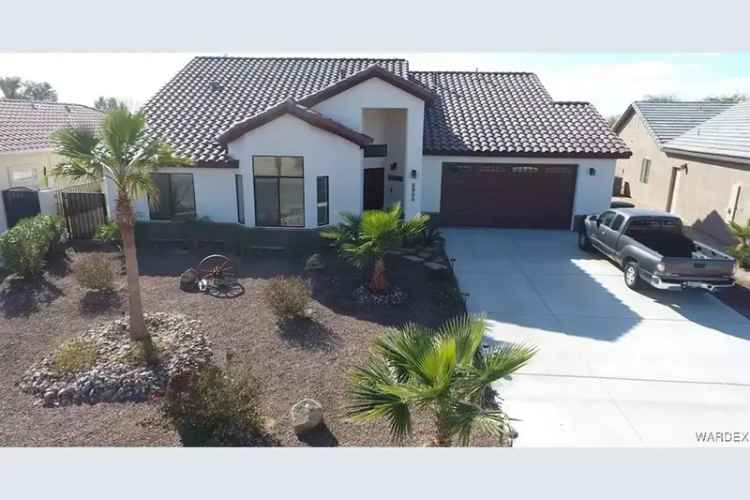 Buy Pool Home with Open Floor Plan Near Lake Mohave and Golf Course