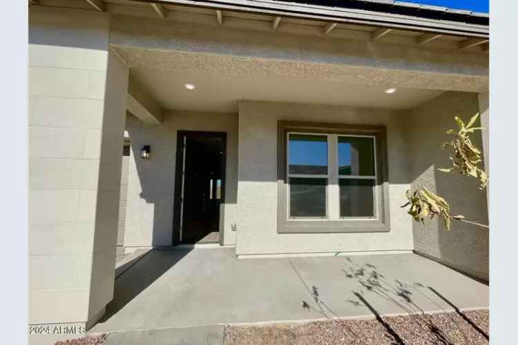 Buy Juniper Plan Home with Community Amenities in Quiet Sultana Madera