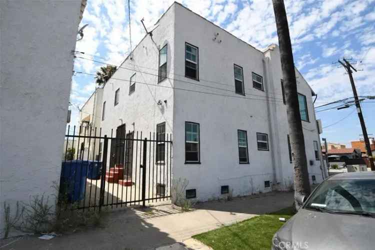 Investment buy multifamily property in South Los Angeles with studios