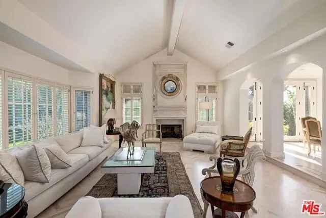 House For Sale in 2807, Deep Canyon Drive, Beverly Hills, California