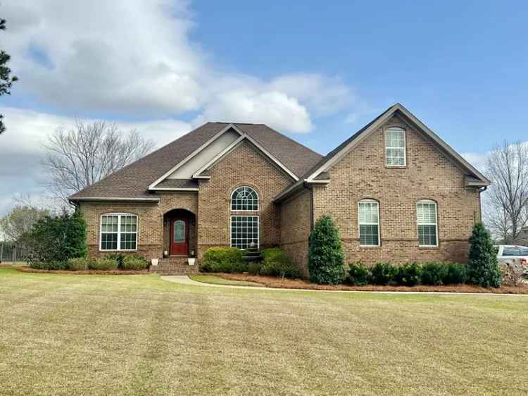 House For Sale in 101, Riveredge Court, Headland, Alabama