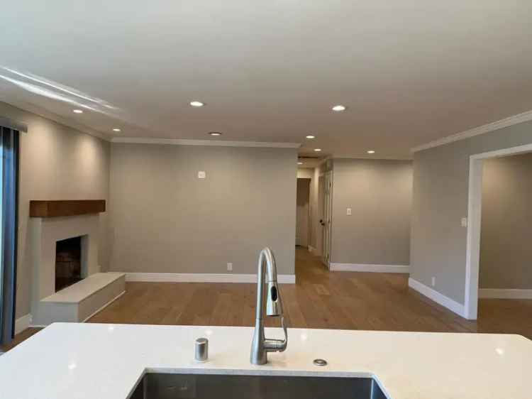 Rent Luxurious Apartment Unit in Central Location with Modern Features