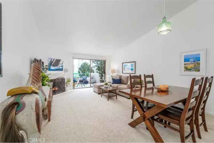 Rent Beautifully Remodeled One Bedroom Home with Golf View in Newport Beach