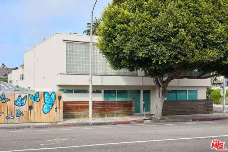 House For Sale in 1426, Main Street, Los Angeles, California