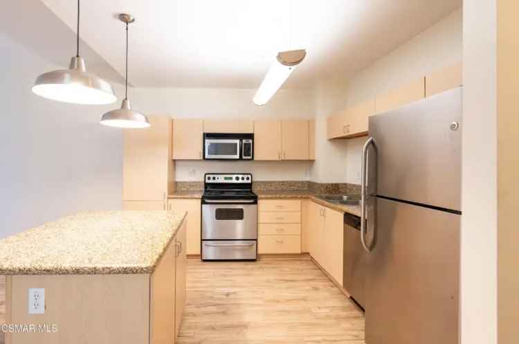 House For Sale in 630, West 6th Street, Los Angeles, California