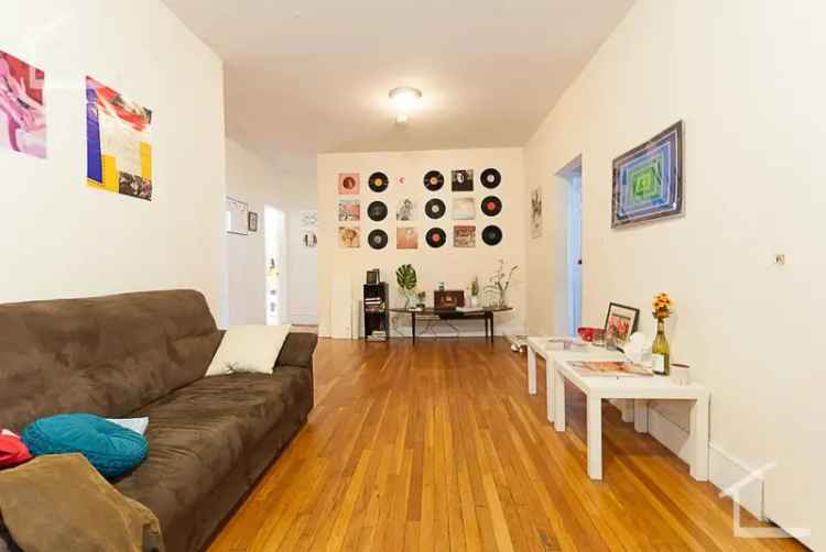 Rent Apartment Unit in Brookline with Modern Features Near Boston University