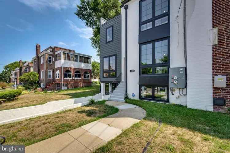 House For Sale in 1323, Shepherd Street Northeast, Washington, District of Columbia