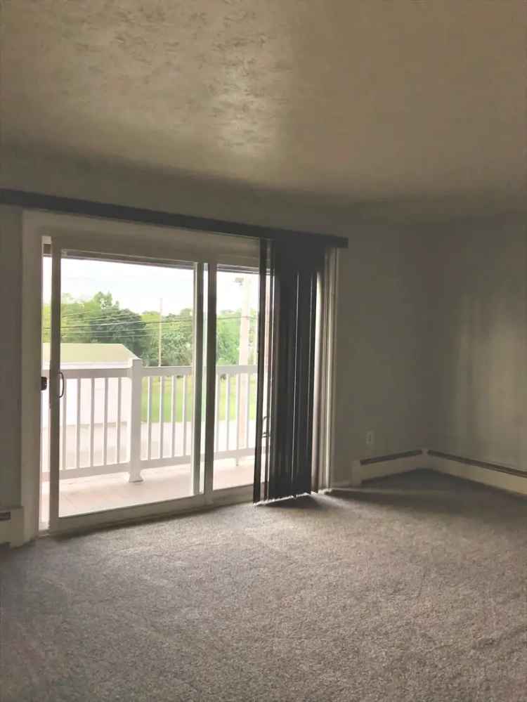 Rent Apartment Near Champion Creek and Medina Square