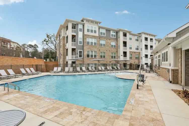 Rent brand new apartments in Northwest Raleigh with modern features