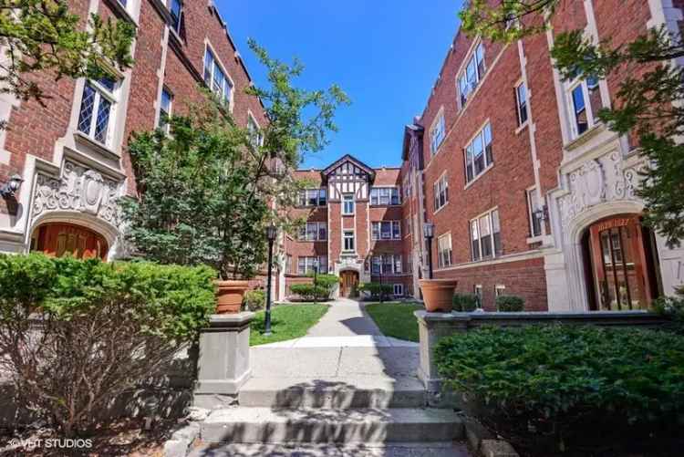 Rent Apartments with 1 and 2 Bedroom Units in Downtown Evanston