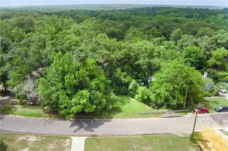 Half Acre Lot for Sale in West Mobile with Community Atmosphere