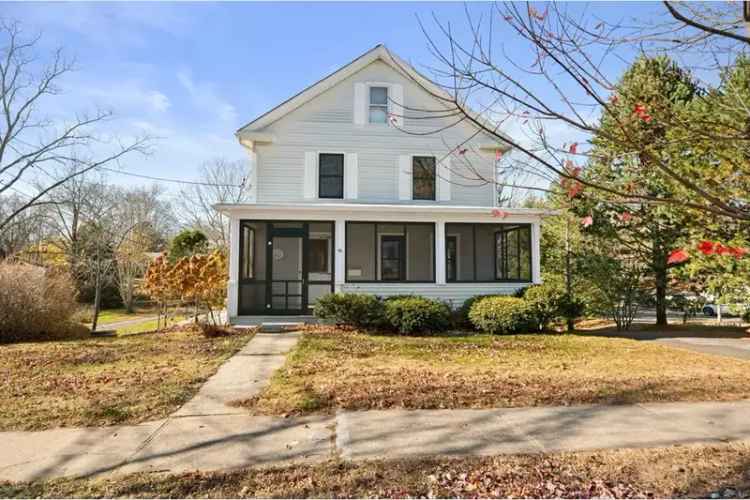 Buy House in Historic Old Lyme with Modern Amenities and Charm