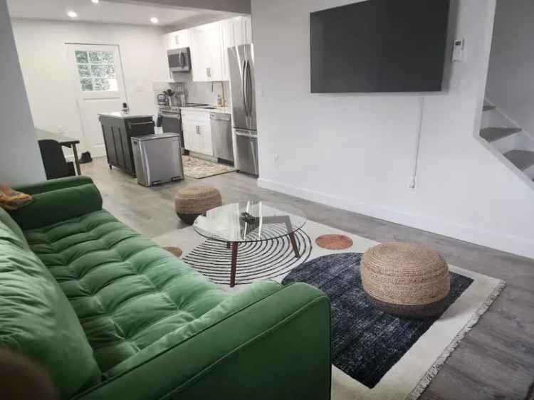 Rent Designer Furnished Townhouse in Rosendale with Modern Features