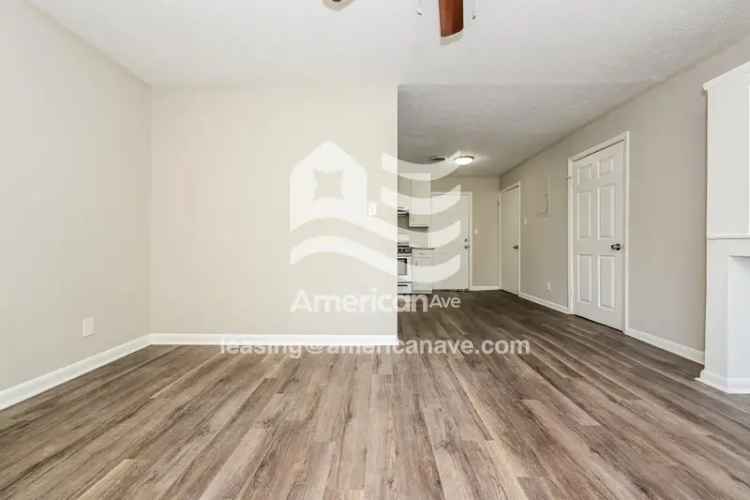 Rent a 4 Bedroom Home in American Avenue with Air Conditioning and More